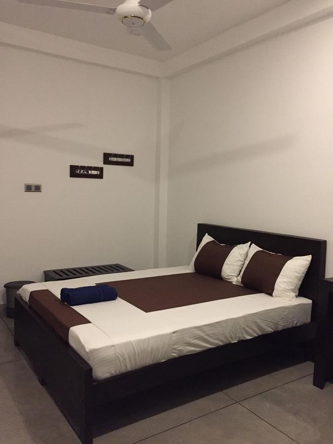 Us Motel Colombo Homagama Exterior photo